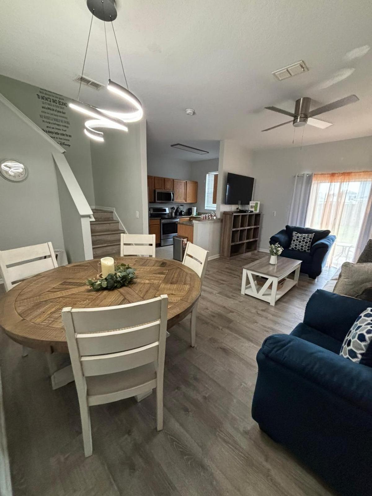 Cozy Stylish Townhome Davenport Ngoại thất bức ảnh