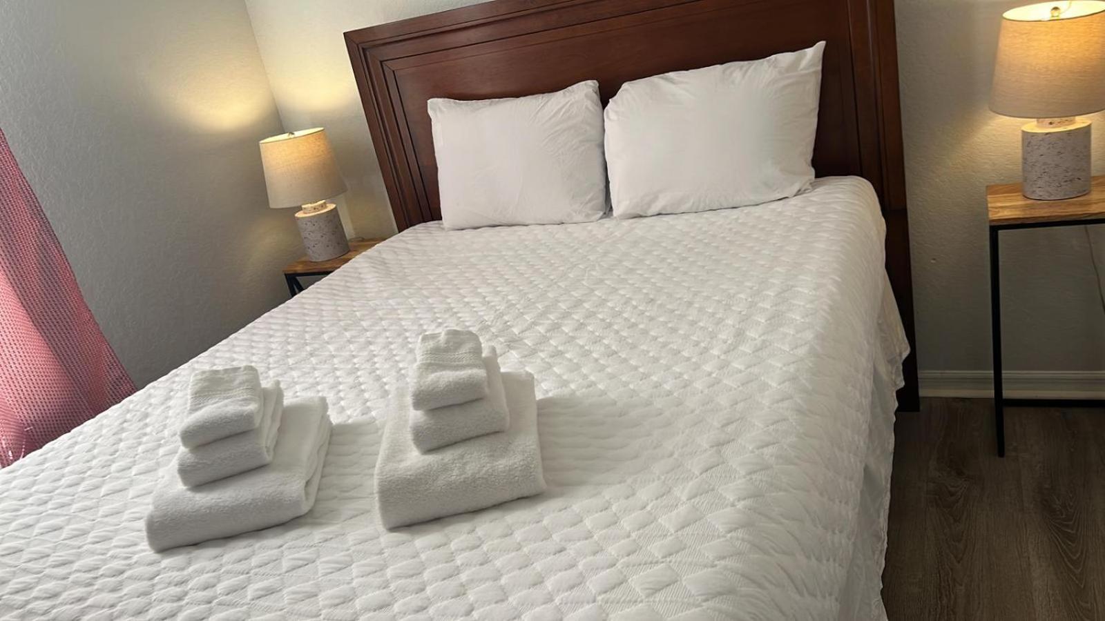 Cozy Stylish Townhome Davenport Ngoại thất bức ảnh