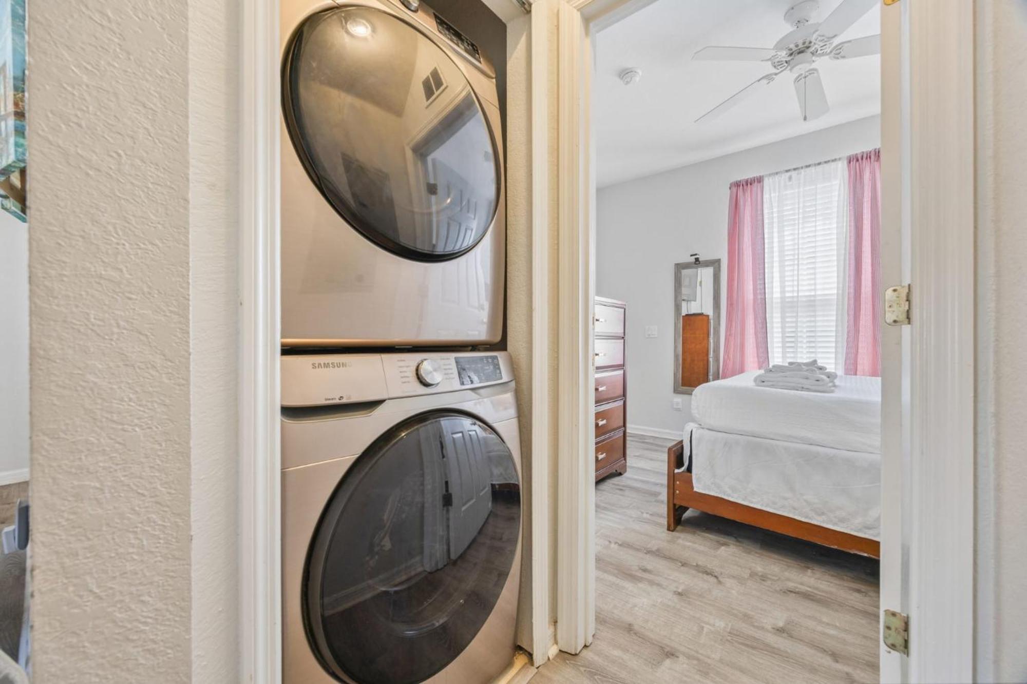 Cozy Stylish Townhome Davenport Ngoại thất bức ảnh